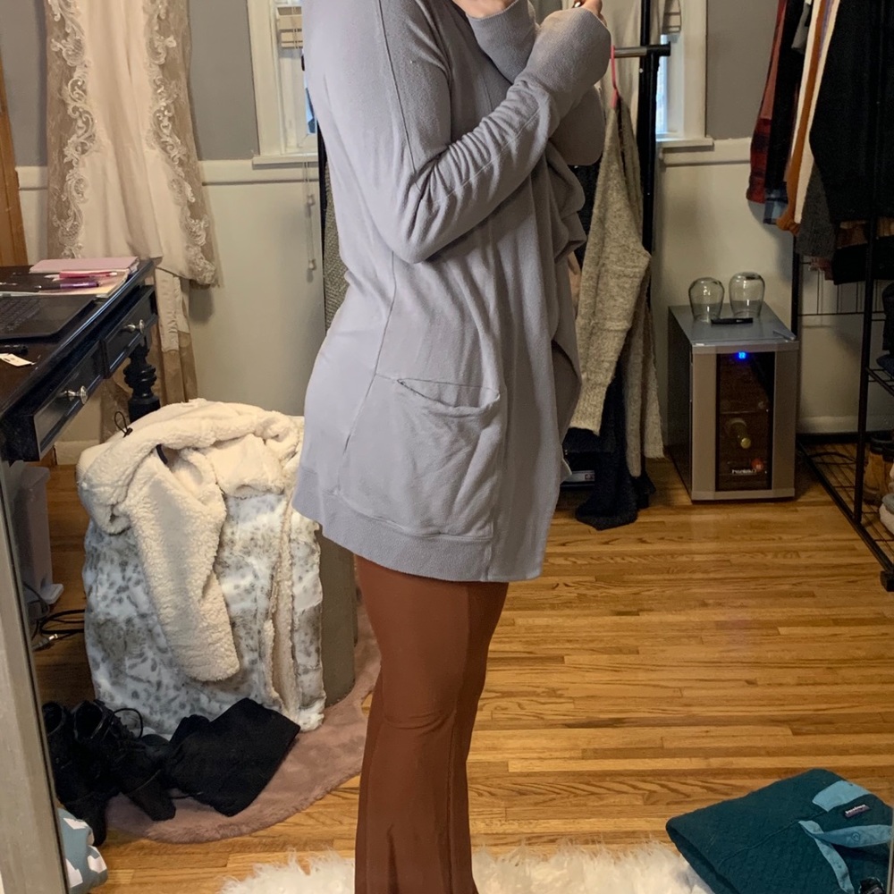 Athleta pull over
